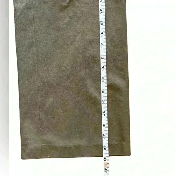 The Limited Stretch Women’s Size 4 Khaki Dress Pants 41 inch in length - Picture 4 of 7